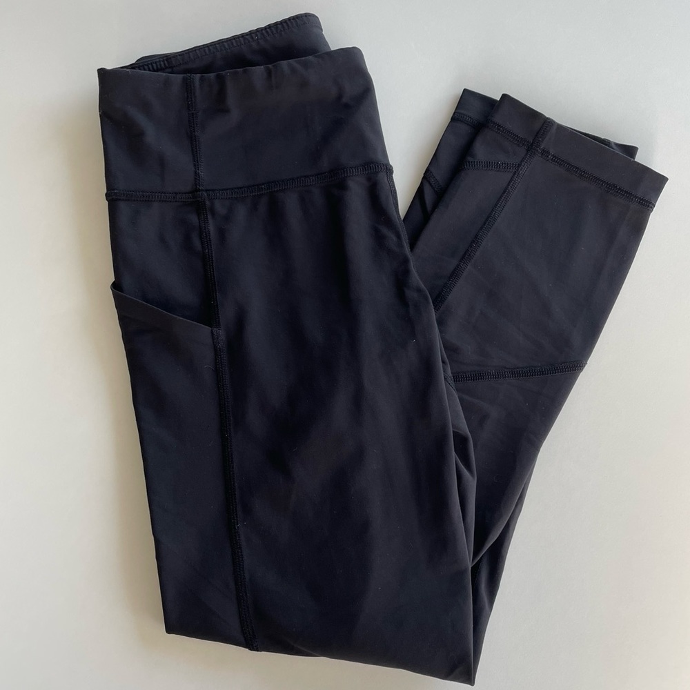Lululemon Cropped Leggings 23” Length Size 4